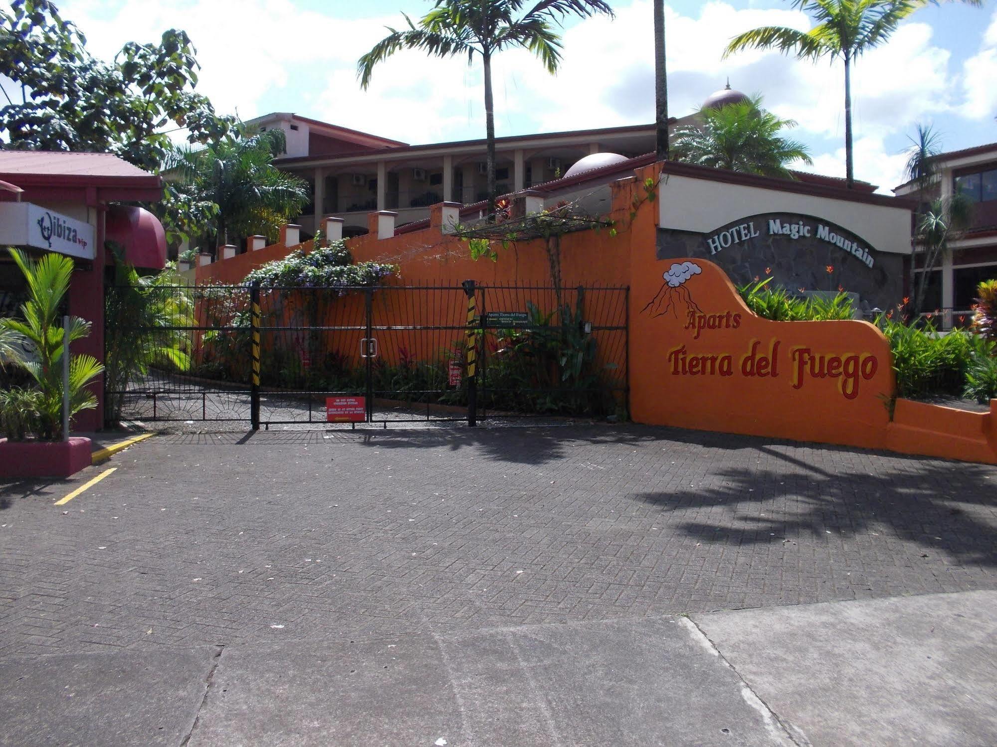 Hotel Tierra Del Fuego La Fortuna Εξωτερικό φωτογραφία